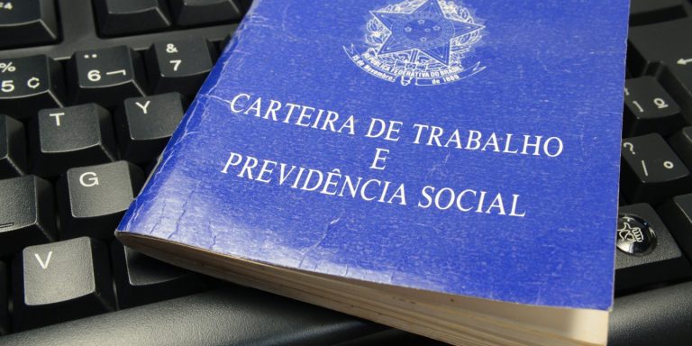 RETROSPECTIVA 2019: MP de Bolsonaro é um grave ataque ao direito de organização dos trabalhadores