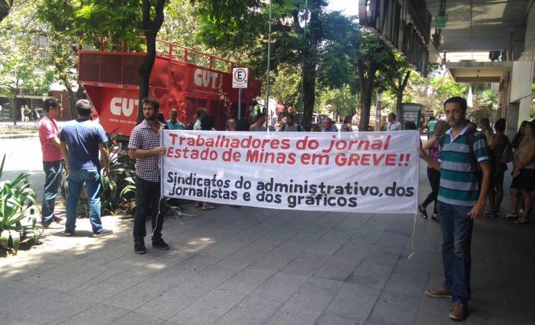 Estado de Minas: greve dos trabalhadores da administração continua