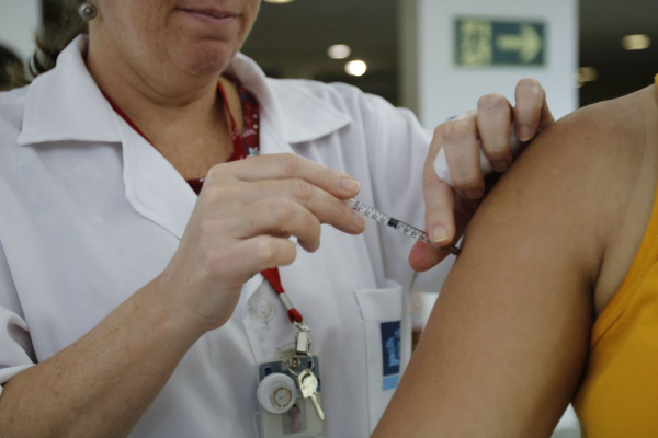 Em Campinas, jornalistas em veículos de comunicação já podem se vacinar contra a gripe