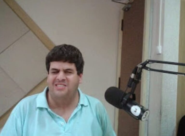 Renato Lara ou Juninho, o “Menino Gordo” da Rádio Inconfidência, morre vítima de covid ; amigos e ouvintes lamentam sua passagem