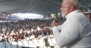 São Bernardo do Campo (SP) 23/07/2023 - Presidente Luiz Inácio Lula da Silva (c), participa do evento de posse da nova diretoria do Sindicato dos Metalúrgicos do ABC. Foto: Paulo Pinto/Agência Brasil