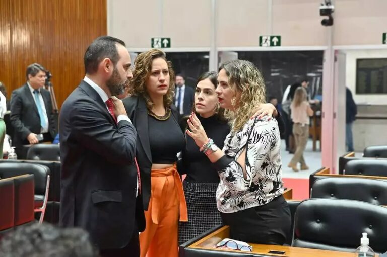 Deputadas mineiras denunciam ataques da extrema-direita - foto: ALMG