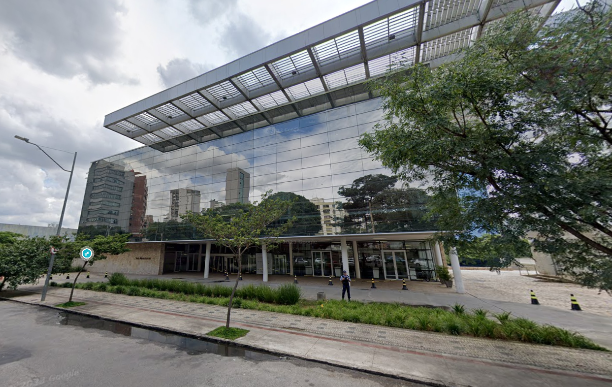 Foto da fachado do prédio da sede da emc - reprodução da internet